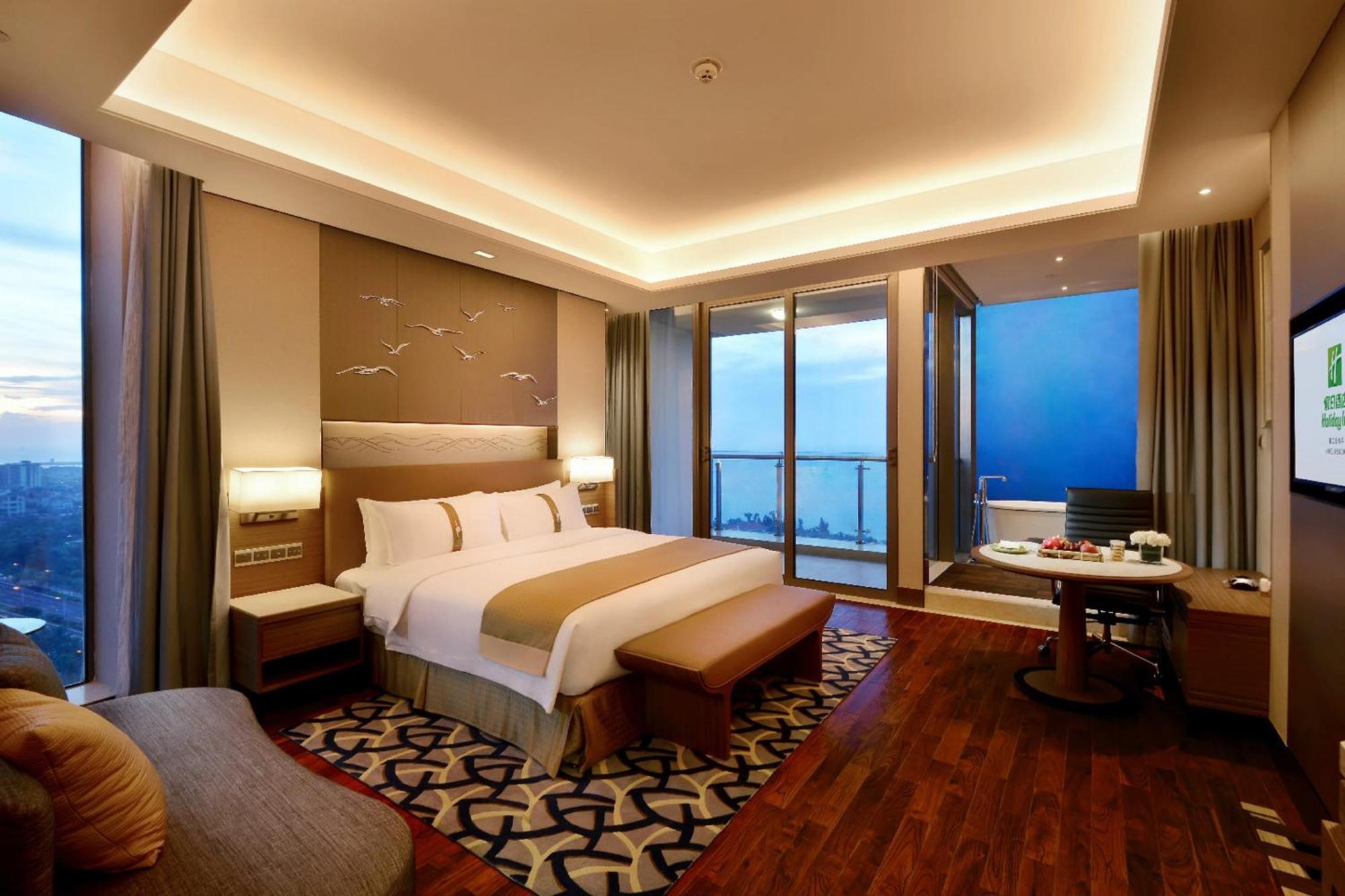 Holiday Inn Haikou West Coast By Ihg Eksteriør billede